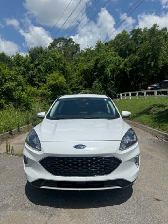 2021 Ford Escape Image 3