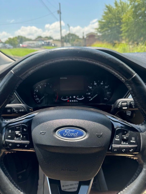 2021 Ford Escape Image 10