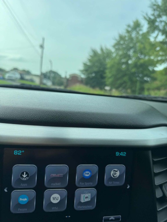 2019 GMC Acadia Image 18