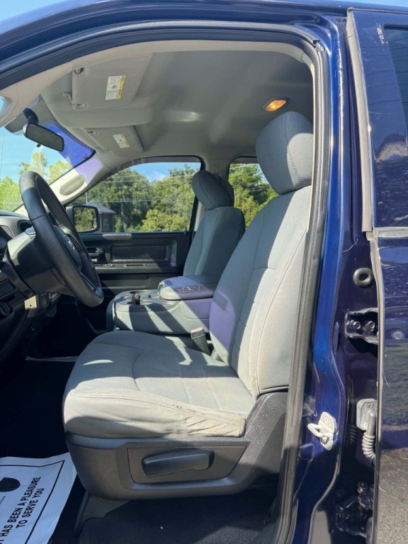 2013 RAM 1500 Image 8