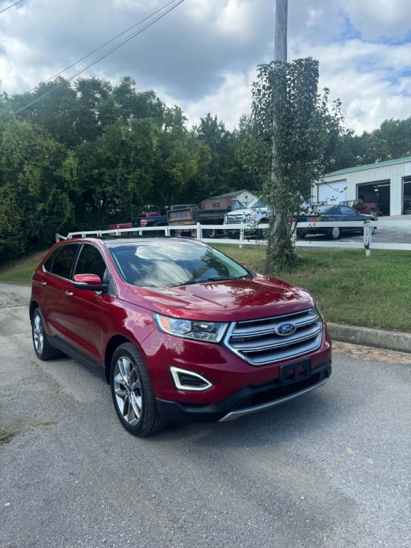 2017 Ford Edge Image 2