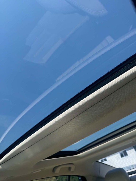 2016 Nissan Maxima Image 19