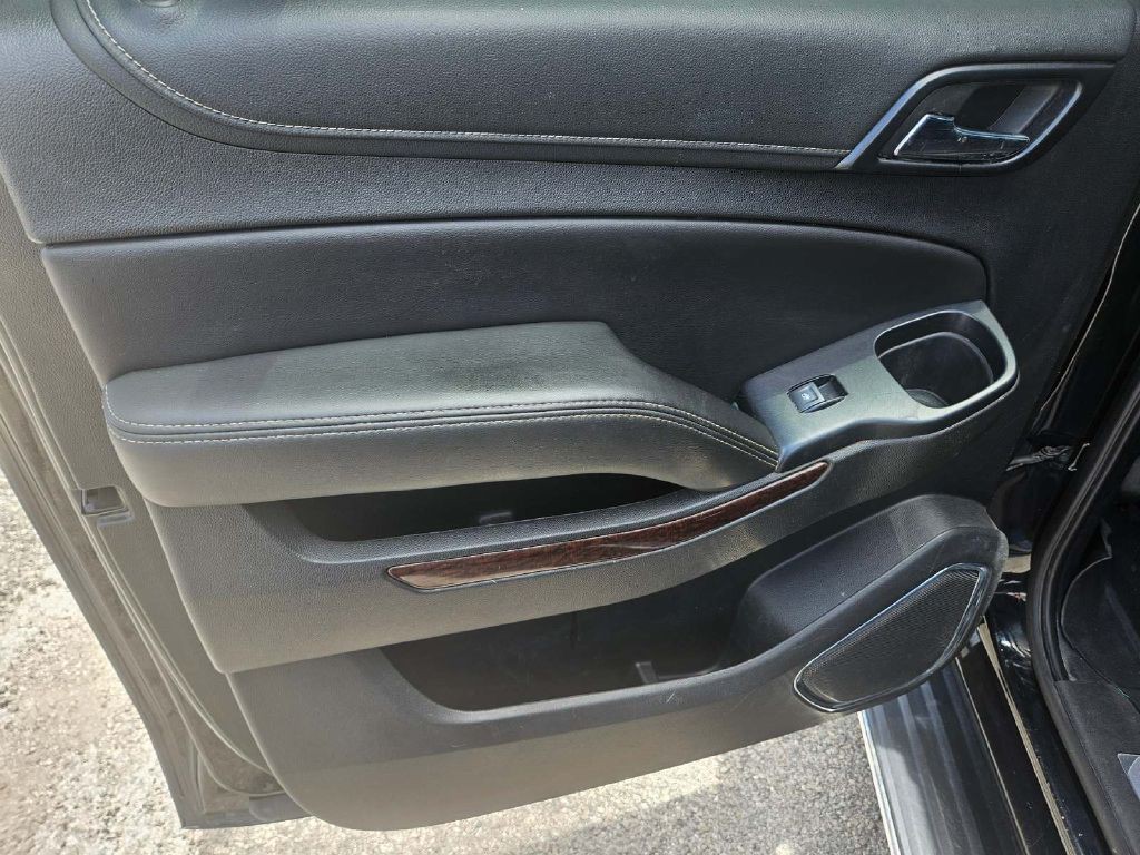 2019 GMC Yukon Image 9
