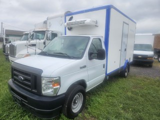 Image for 2023 Ford Econoline E350 reefer ID: 7416361