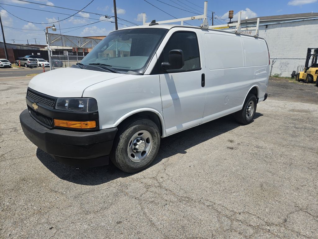 2020 Chevrolet Express Image 7
