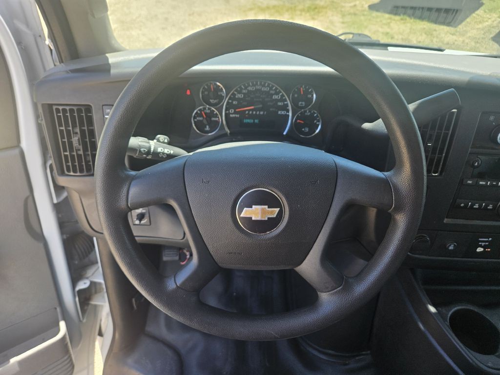 2021 Chevrolet Express Image 6