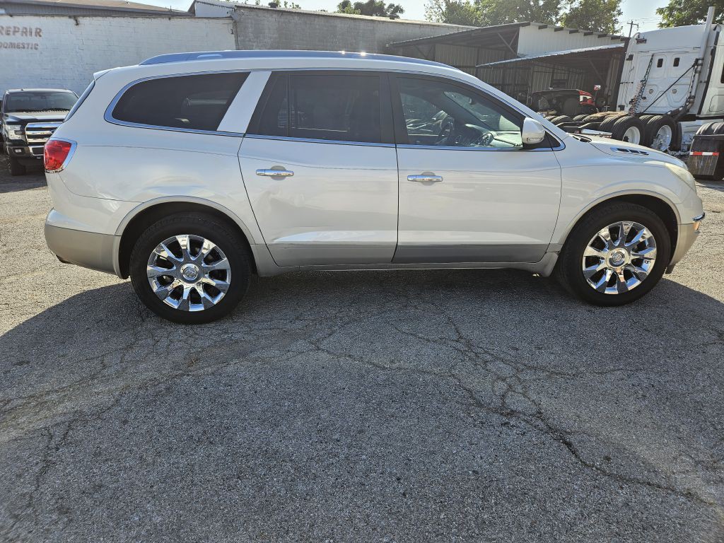 2012 Buick Enclave Image 8