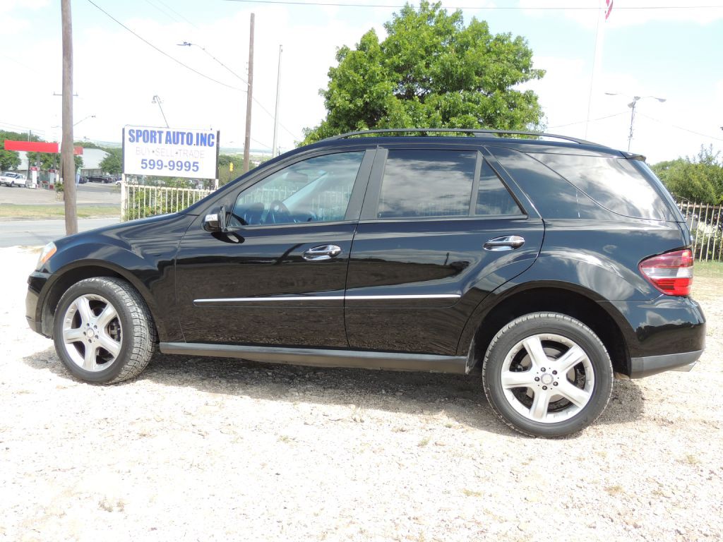 2008 Mercedes-Benz M-Class Image 3