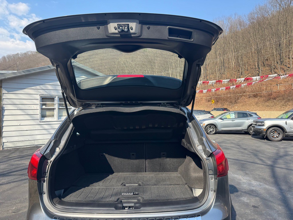 2017 Nissan Rogue Image 9