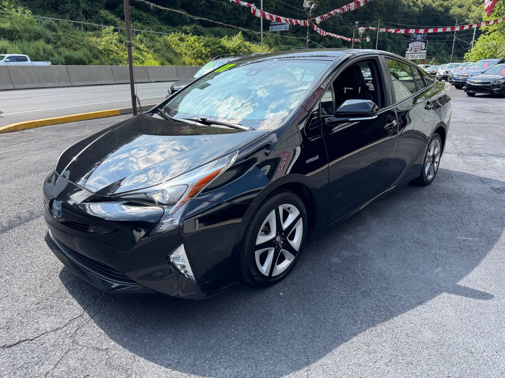 2017 Toyota Prius Image 4