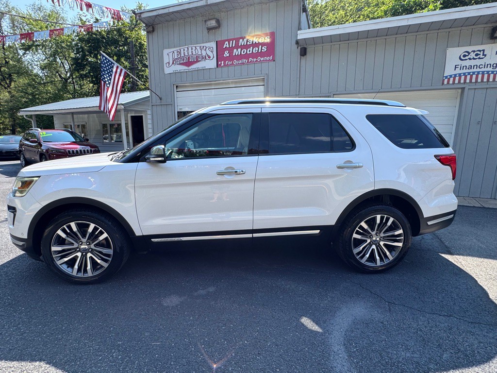 2018 Ford Explorer Image 2