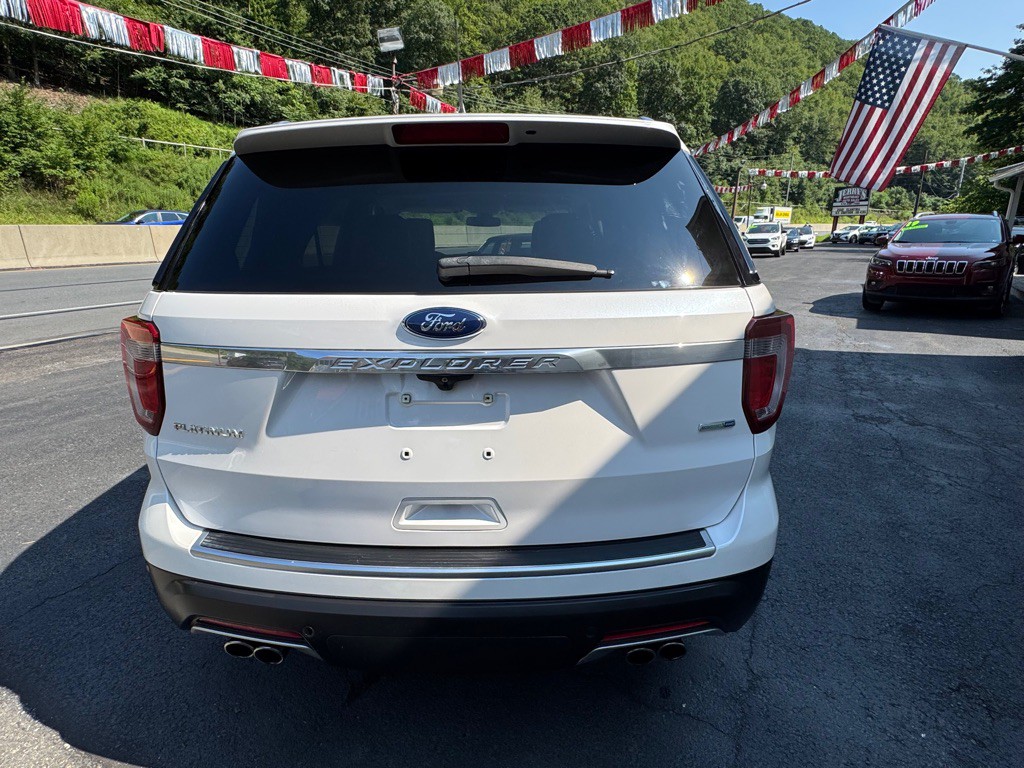 2018 Ford Explorer Image 11