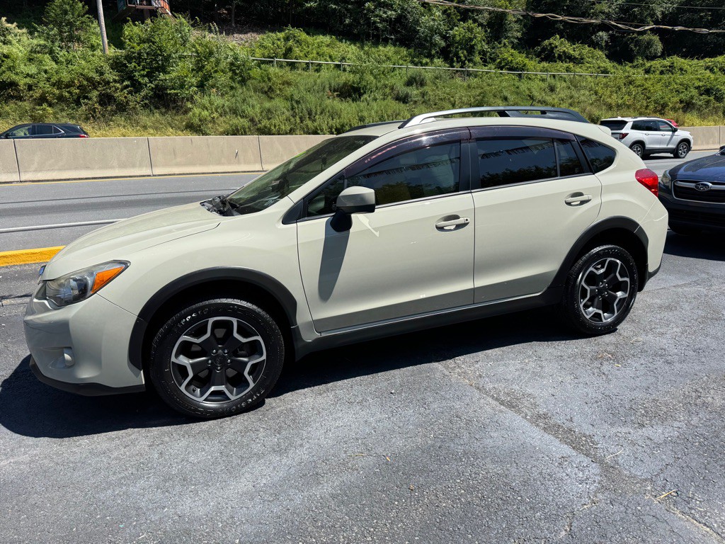 2015 Subaru Crosstrek Image 2