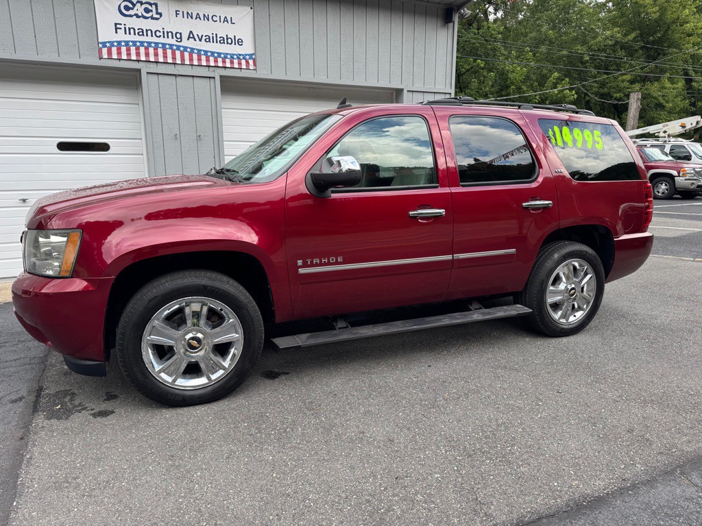 2009 Chevrolet Tahoe Image 2
