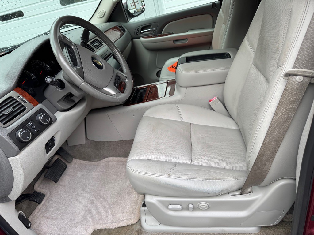 2009 Chevrolet Tahoe Image 12