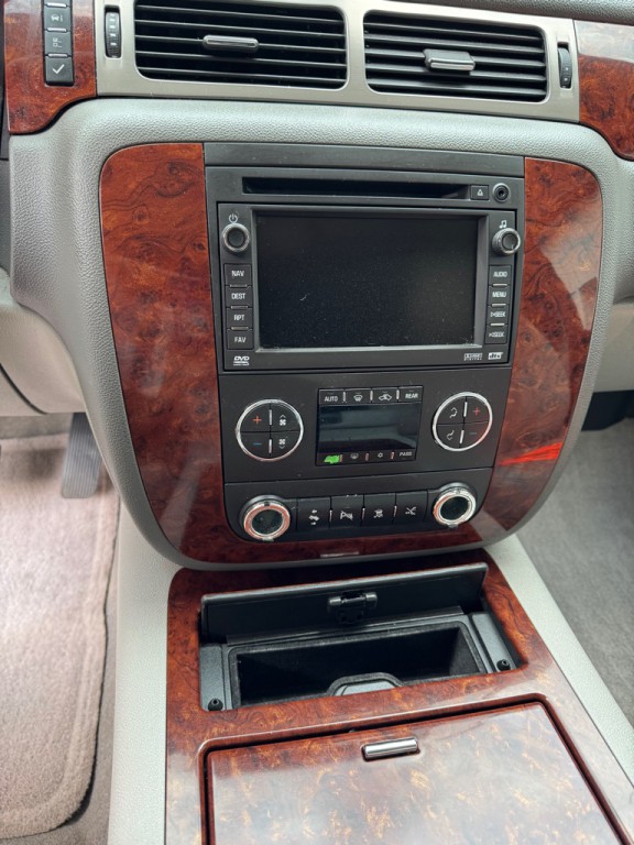 2009 Chevrolet Tahoe Image 16