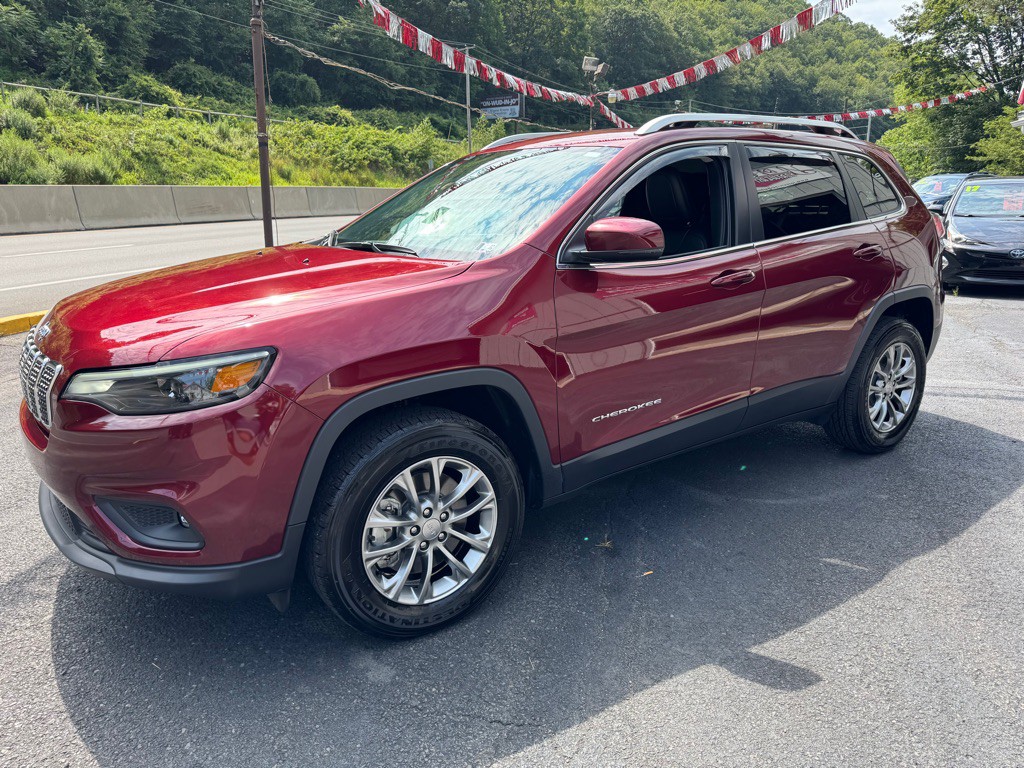 2019 Jeep Cherokee Image 2