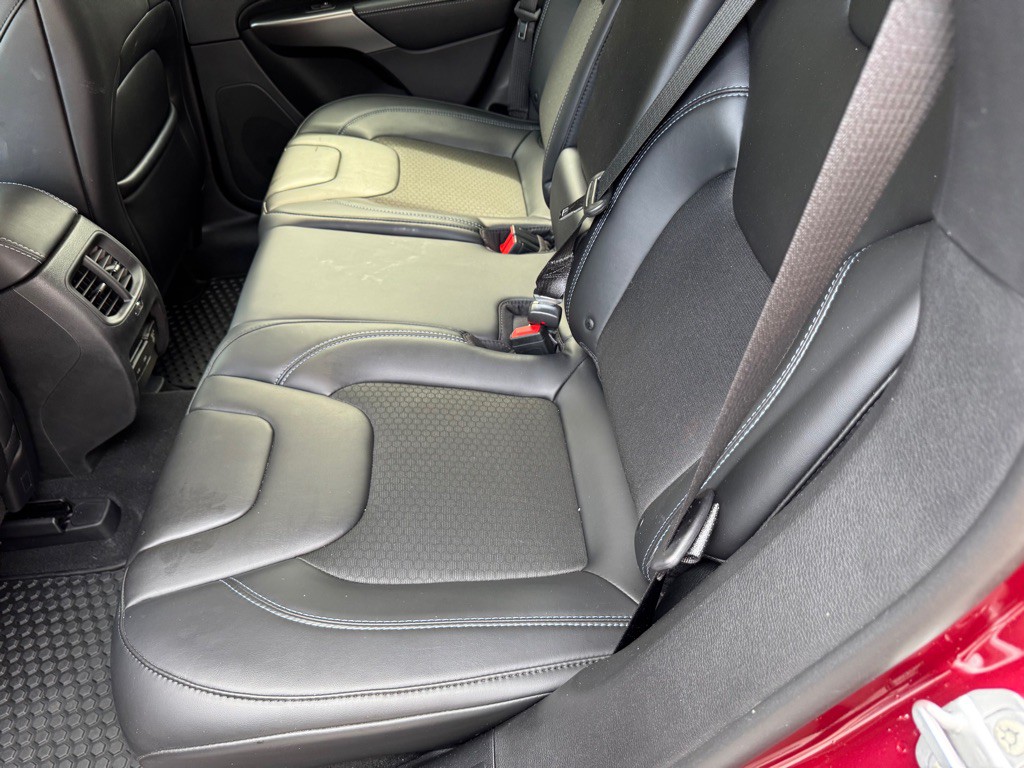 2019 Jeep Cherokee Image 15