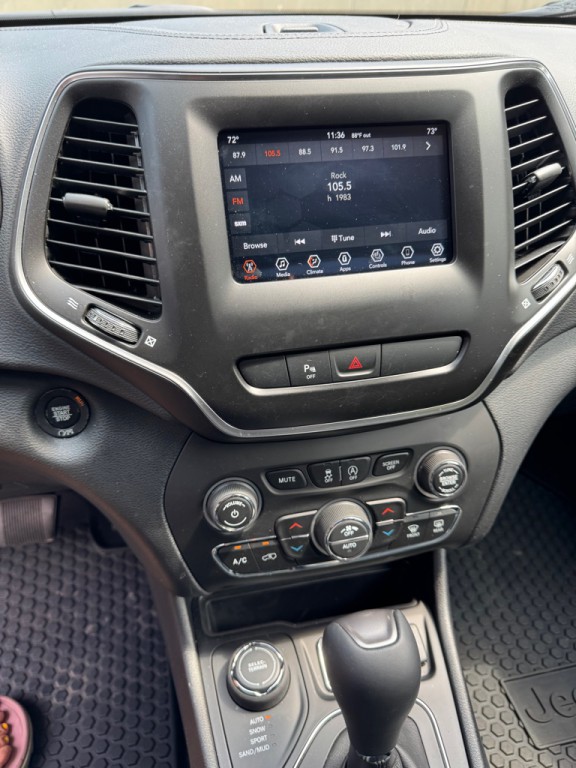 2019 Jeep Cherokee Image 22
