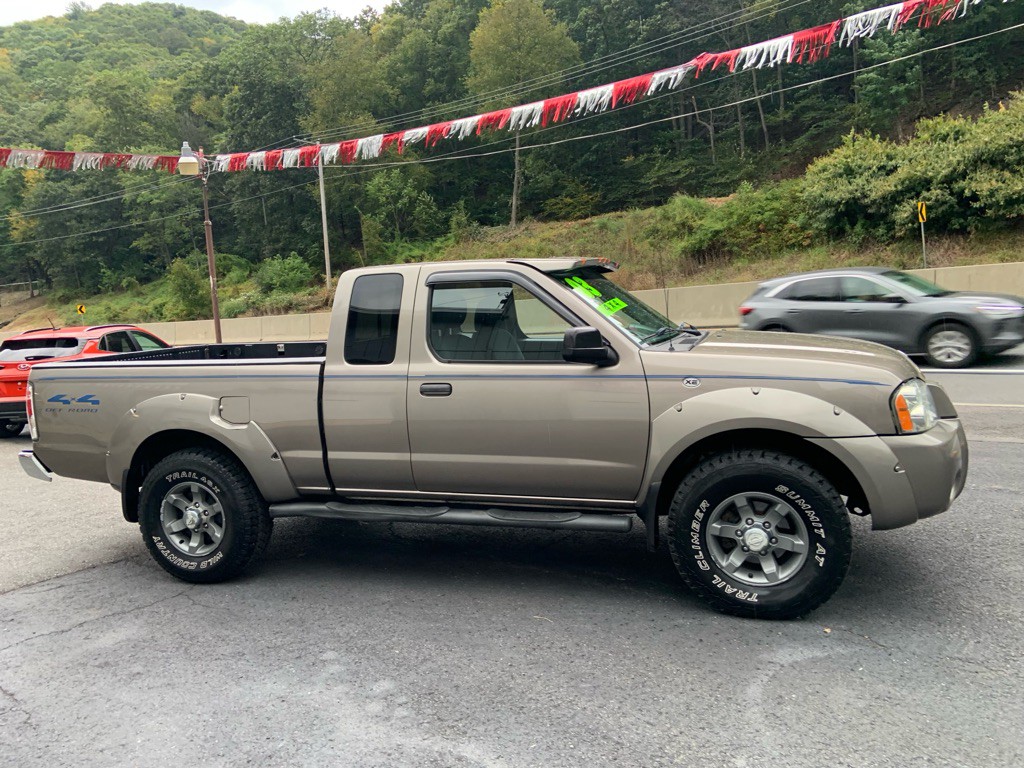 2003 Nissan Frontier Image 4