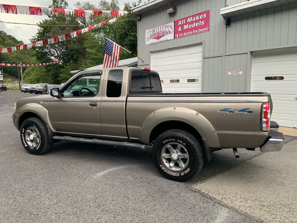 2003 Nissan Frontier Image 5