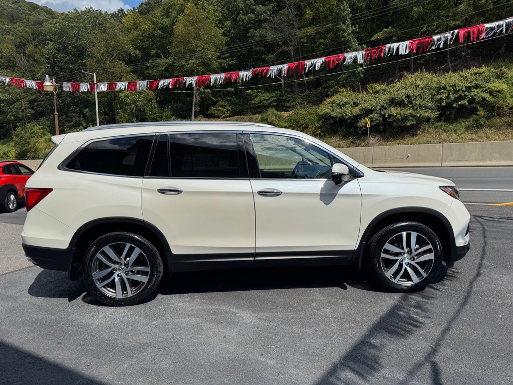 2018 Honda Pilot Image 3