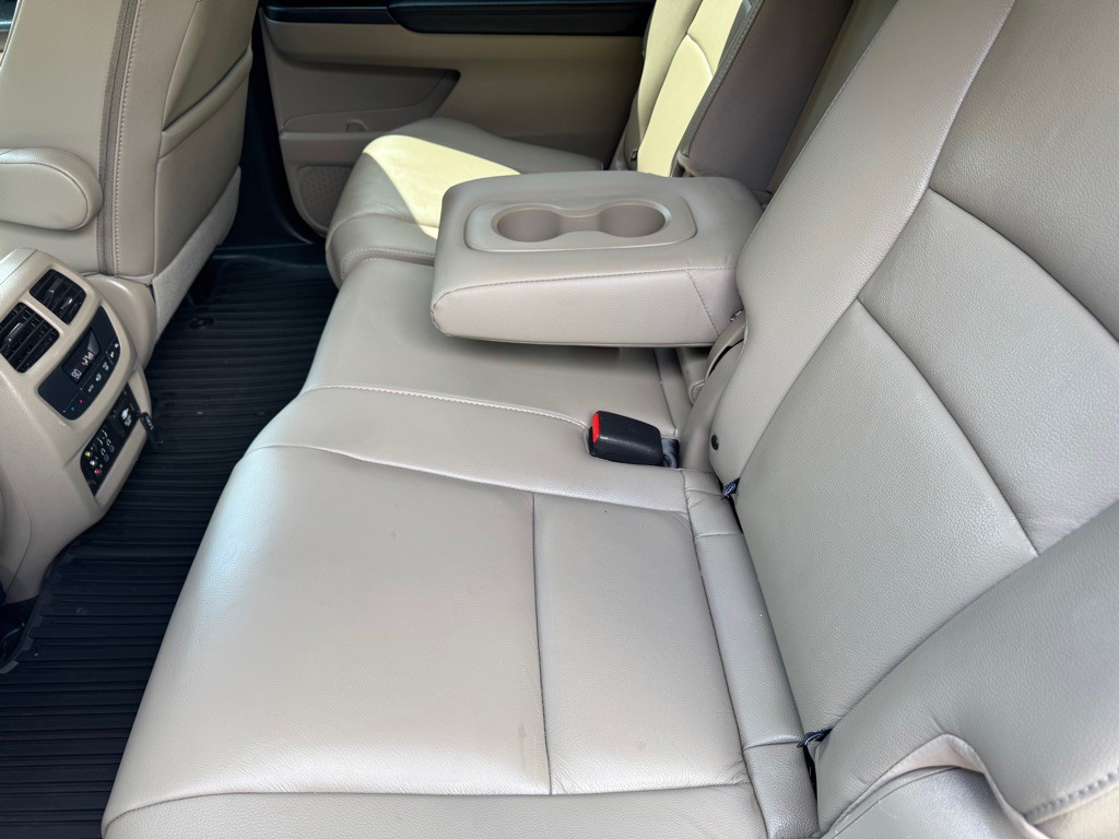 2018 Honda Pilot Image 17