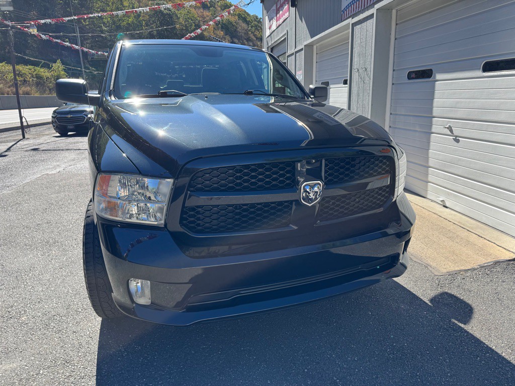 2017 RAM 1500 Image 5
