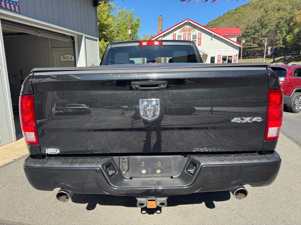 2017 RAM 1500 Image 10