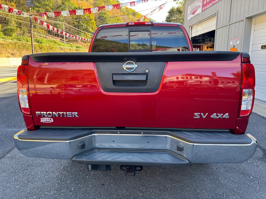 2015 Nissan Frontier Image 5