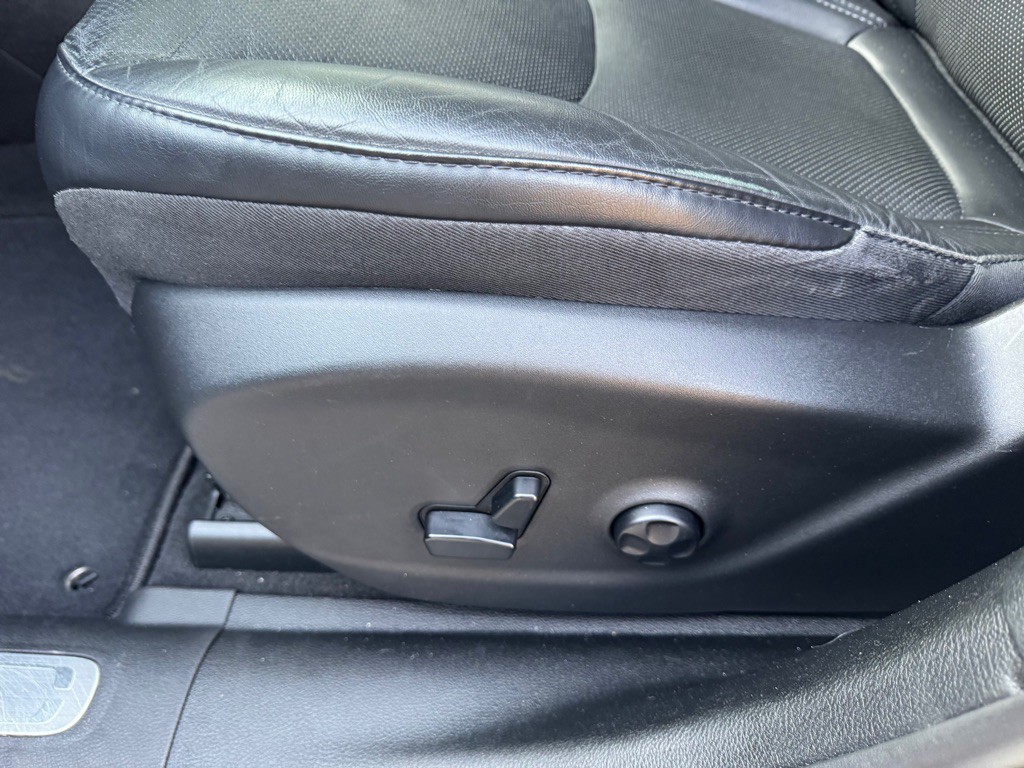 2021 Jeep Cherokee Image 12