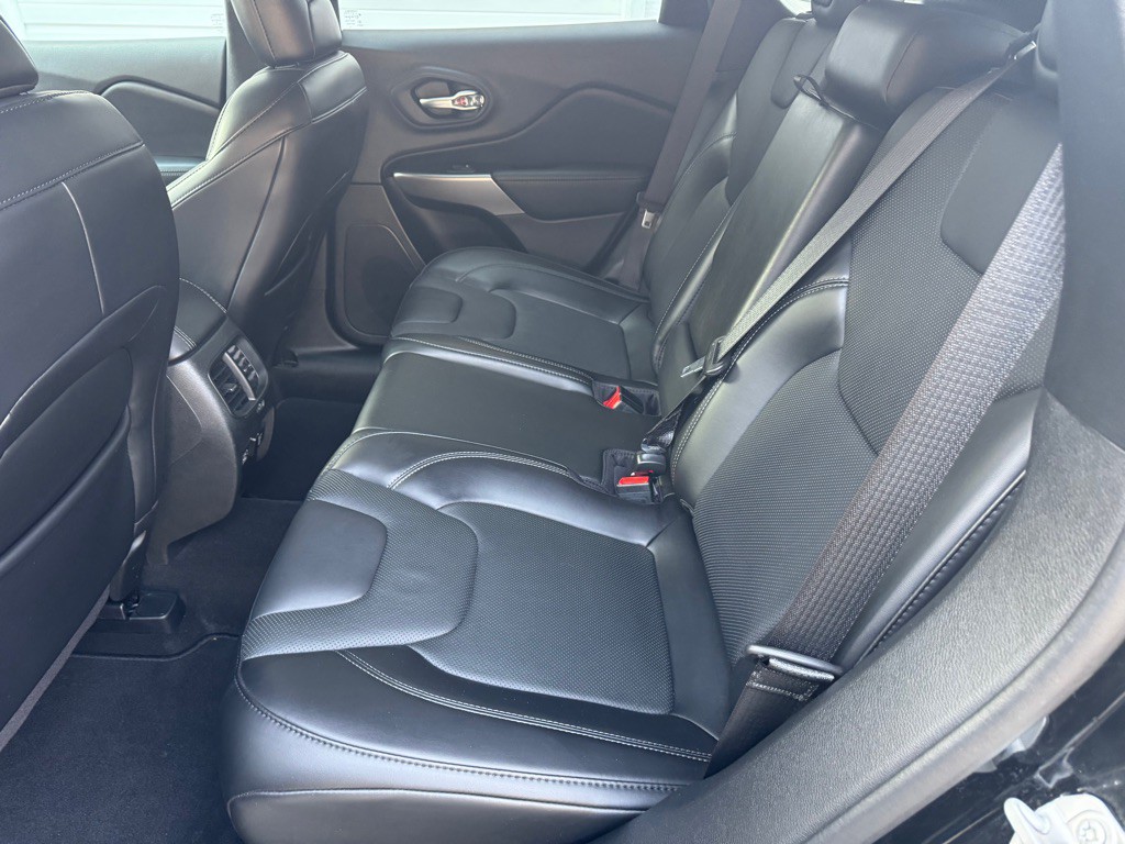 2021 Jeep Cherokee Image 17