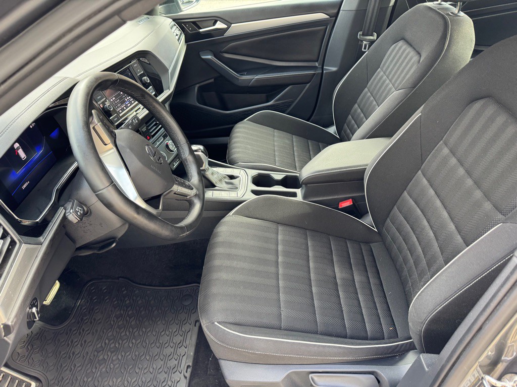 2023 Volkswagen Jetta Image 13