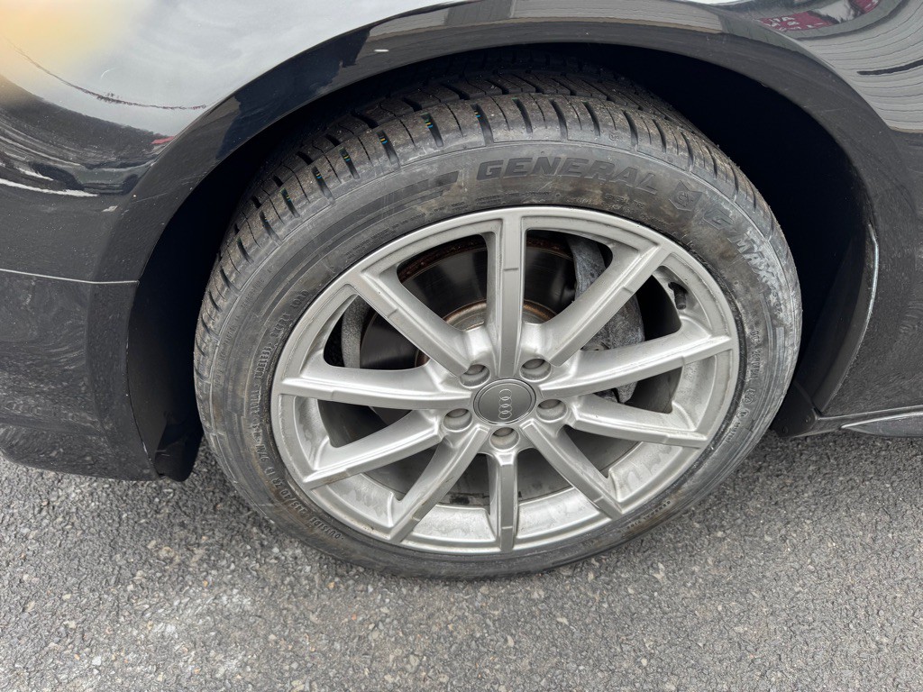 2016 Audi A4 Image 10