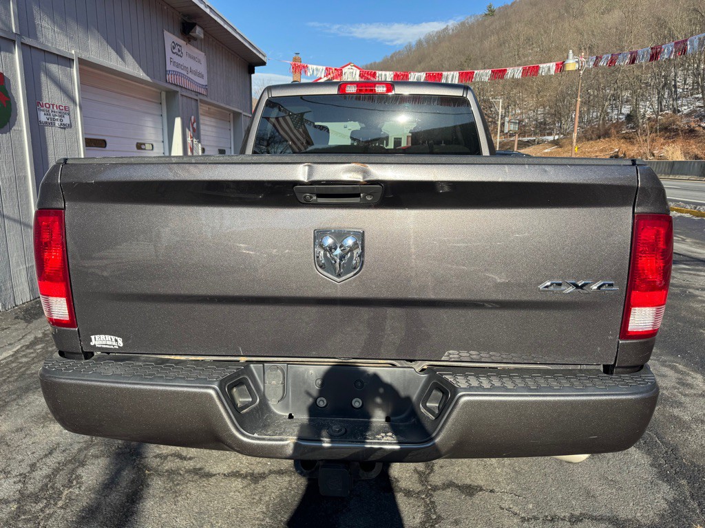 2018 RAM 1500 Image 10