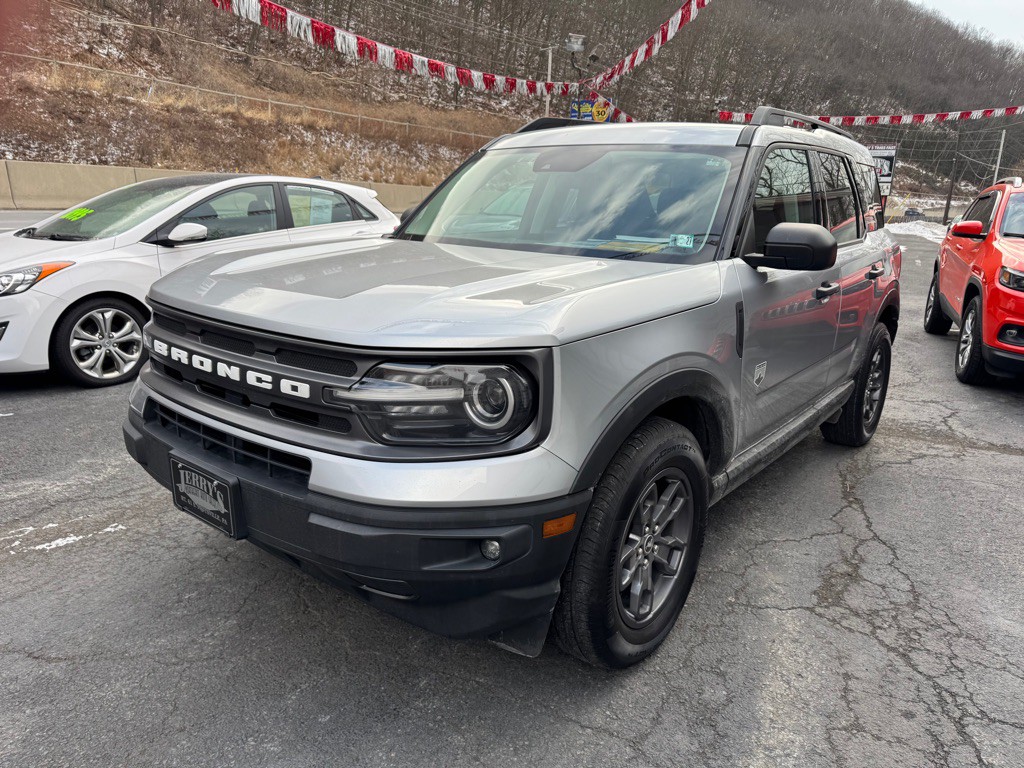 2021 Ford Bronco Image 3