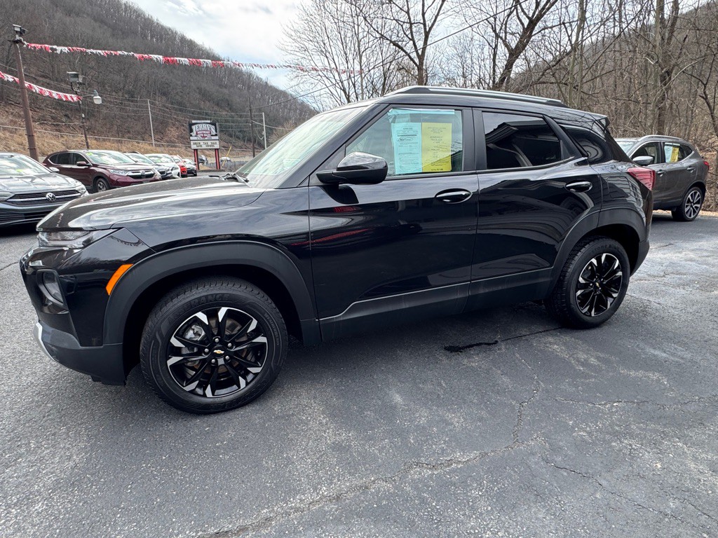 2023 Chevrolet Trailblazer Image 2