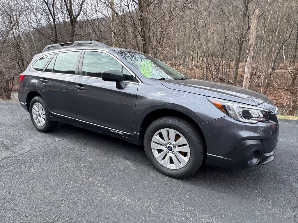 2019 Subaru Outback Image 2