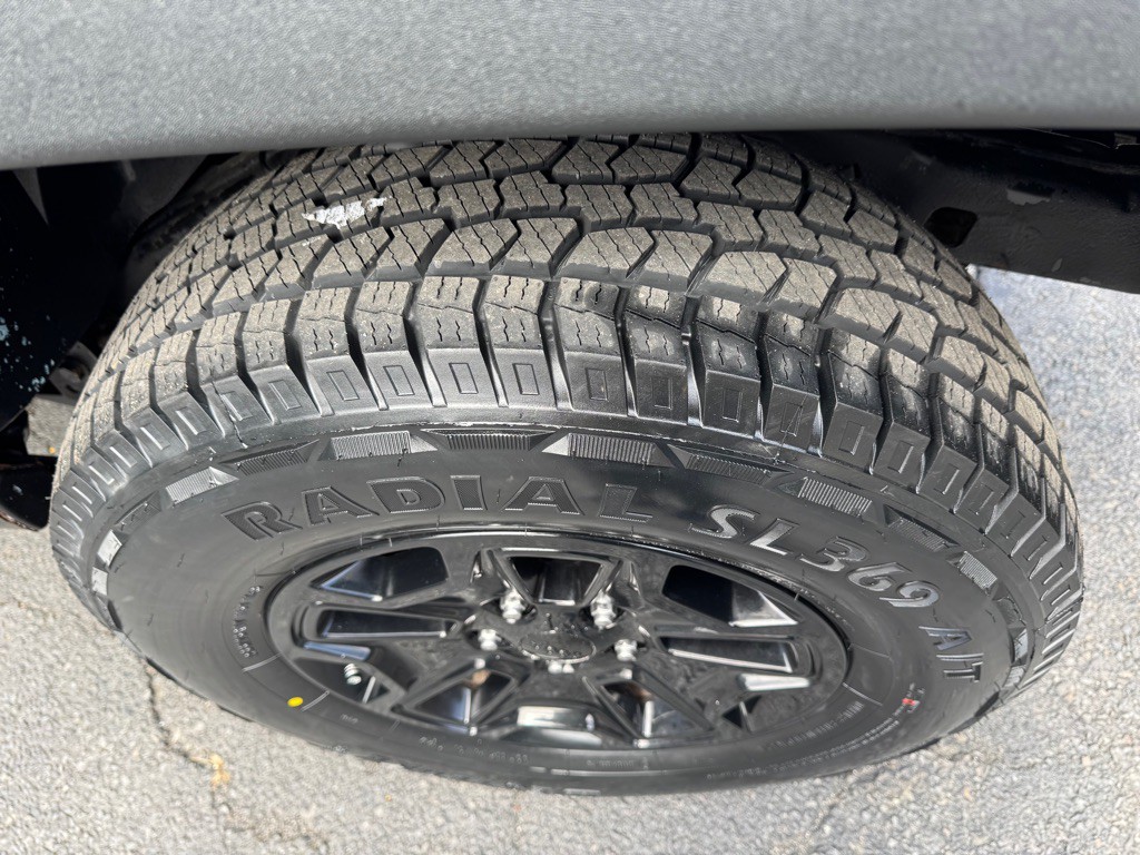 2017 Jeep Wrangler Image 11