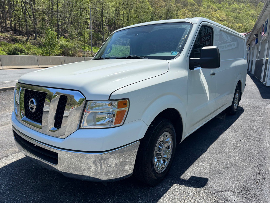 2015 Nissan NV Image 7