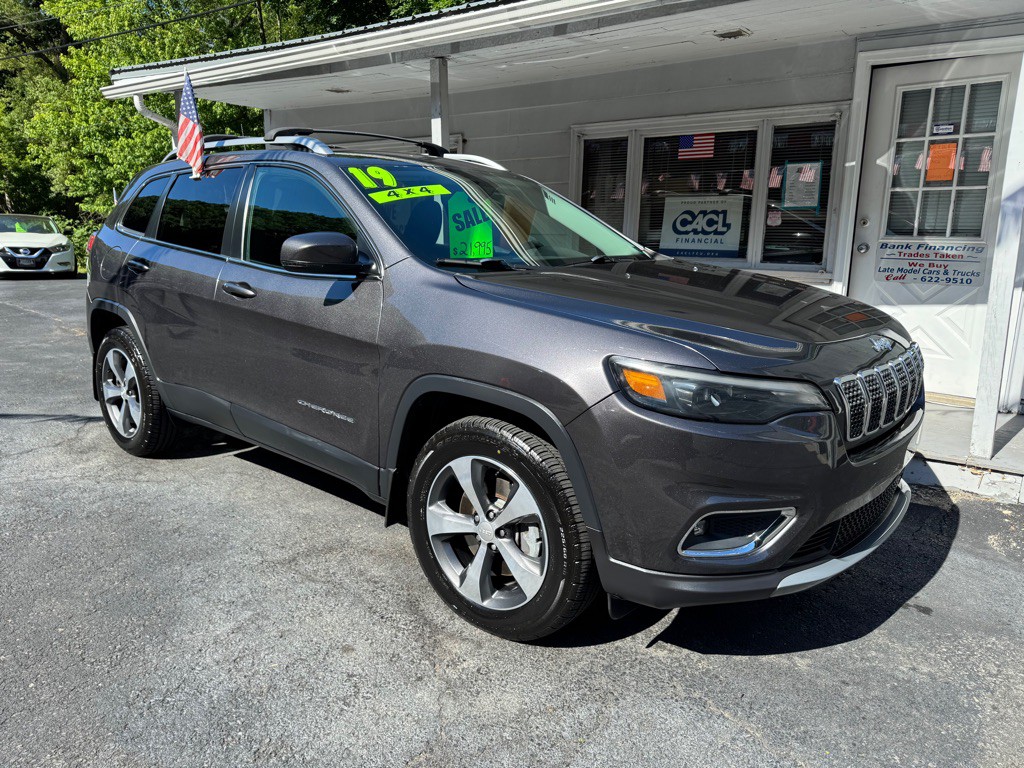 2019 Jeep Cherokee Image 1