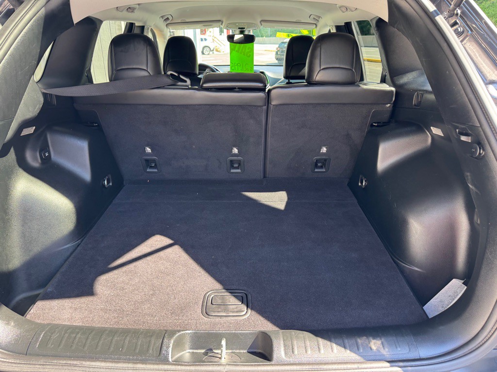 2019 Jeep Cherokee Image 18