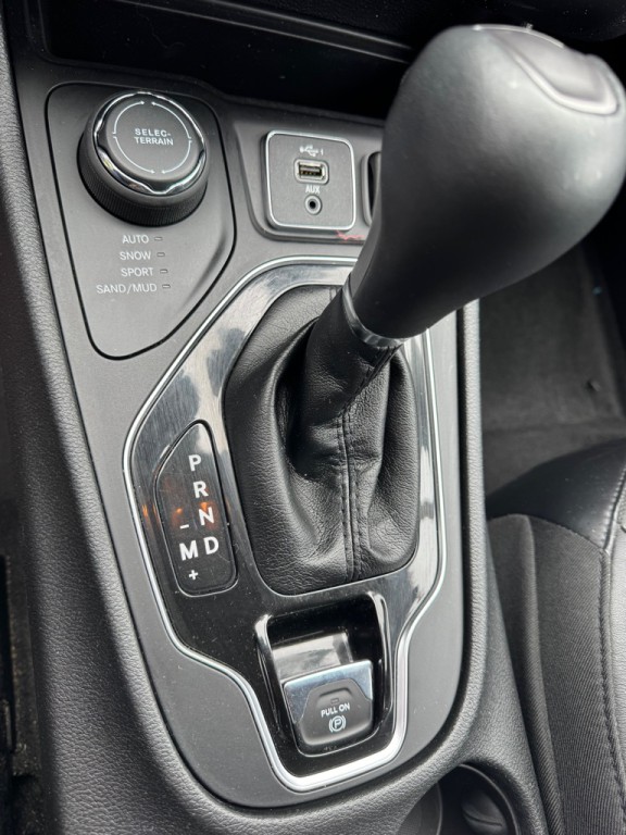 2019 Jeep Cherokee Image 14