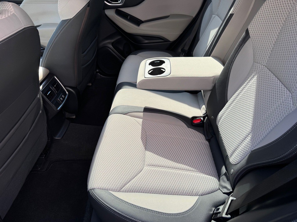2020 Subaru Forester Image 11