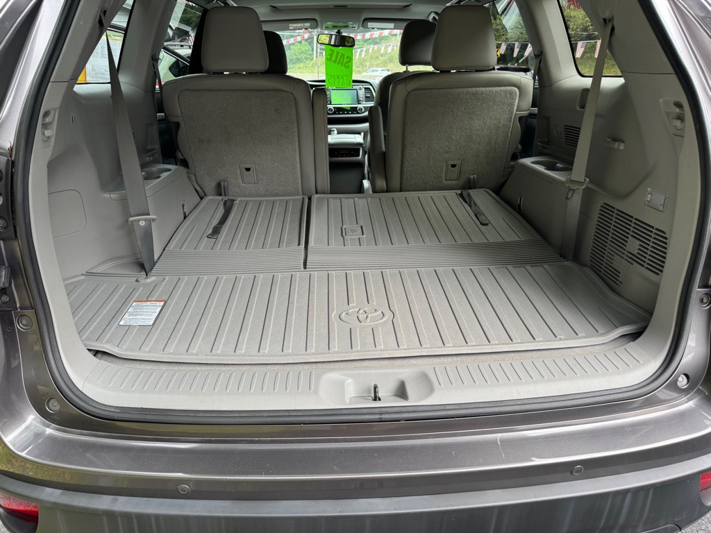 2015 Toyota Highlander Image 22
