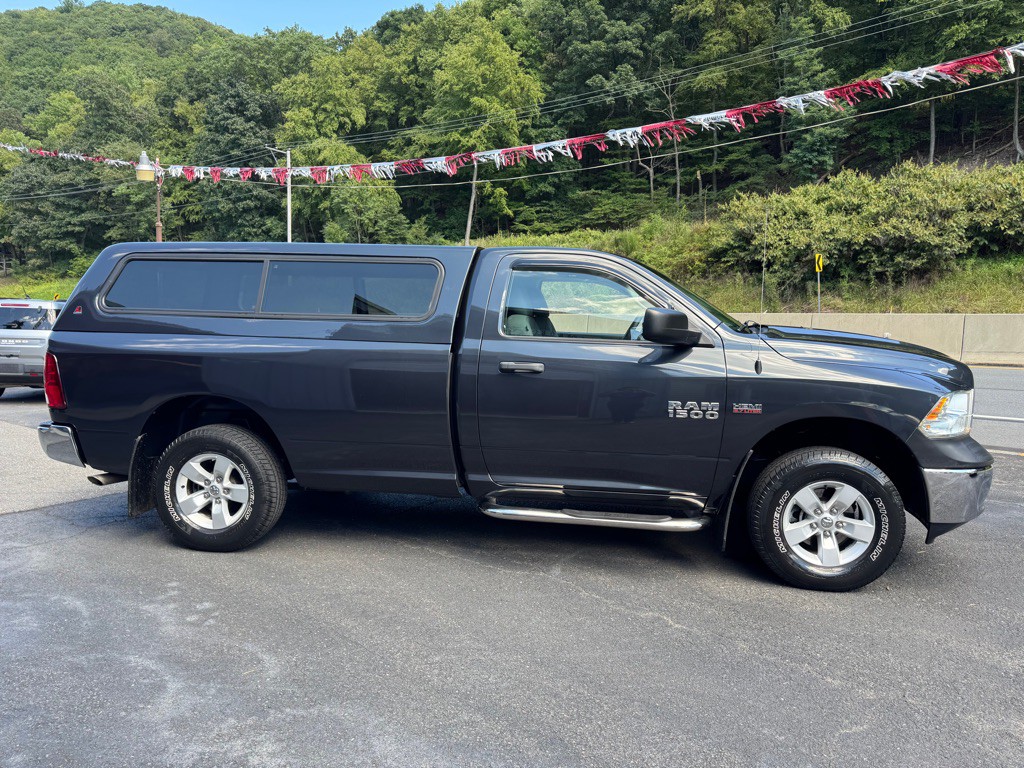 2015 RAM 1500 Image 1