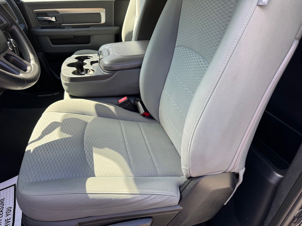 2015 RAM 1500 Image 14