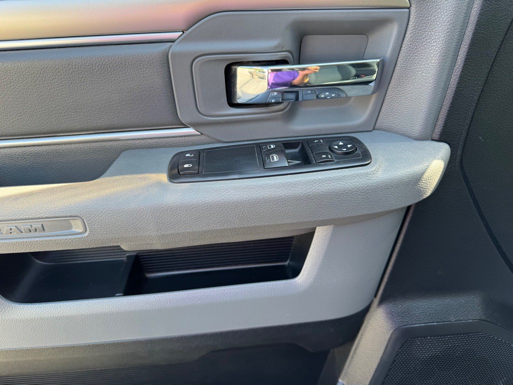 2015 RAM 1500 Image 15