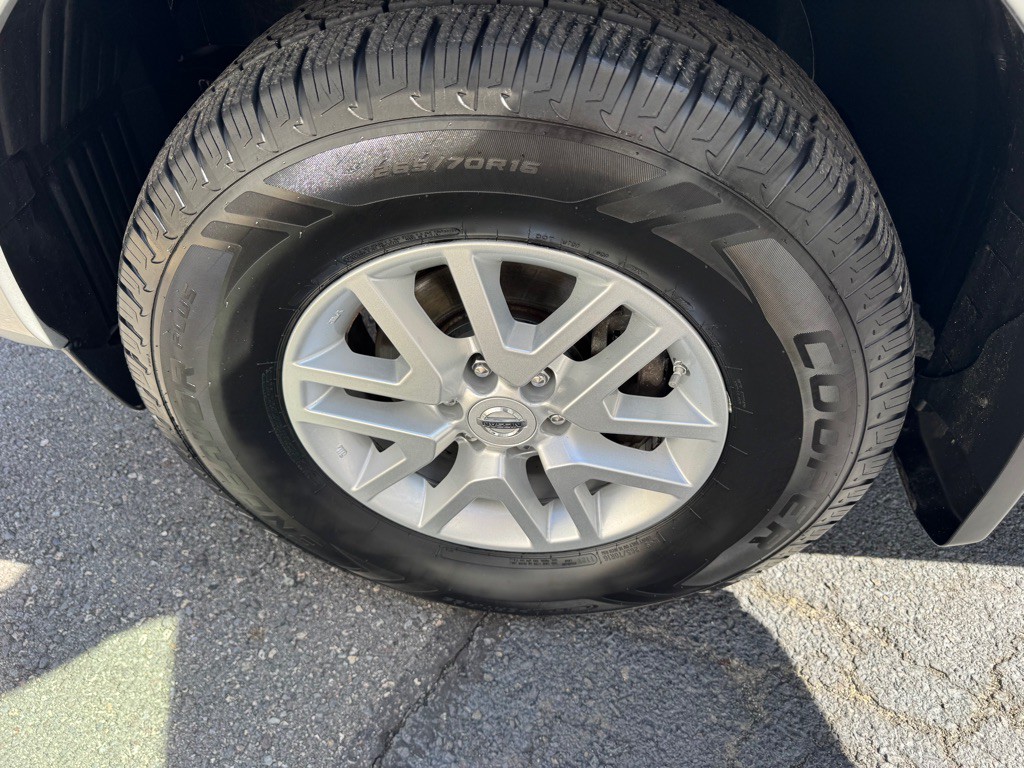 2019 Nissan Frontier Image 21