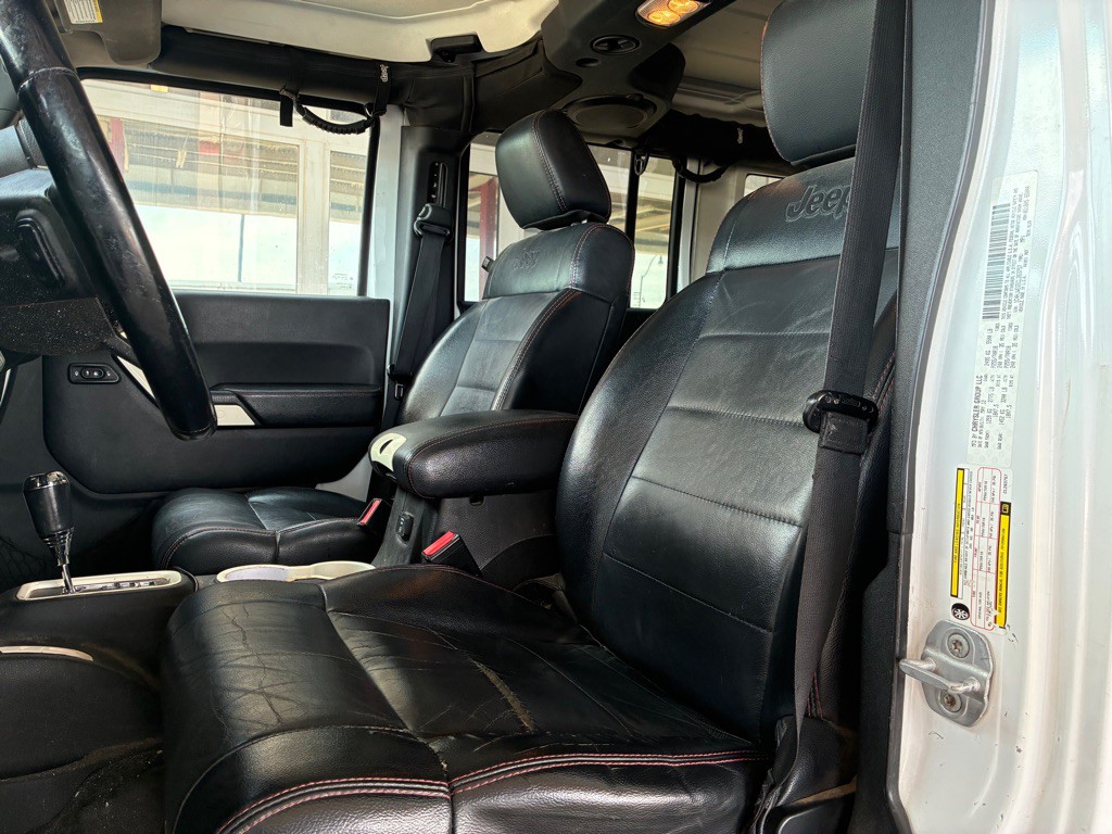 2012 Jeep Wrangler Unlimited Image 6